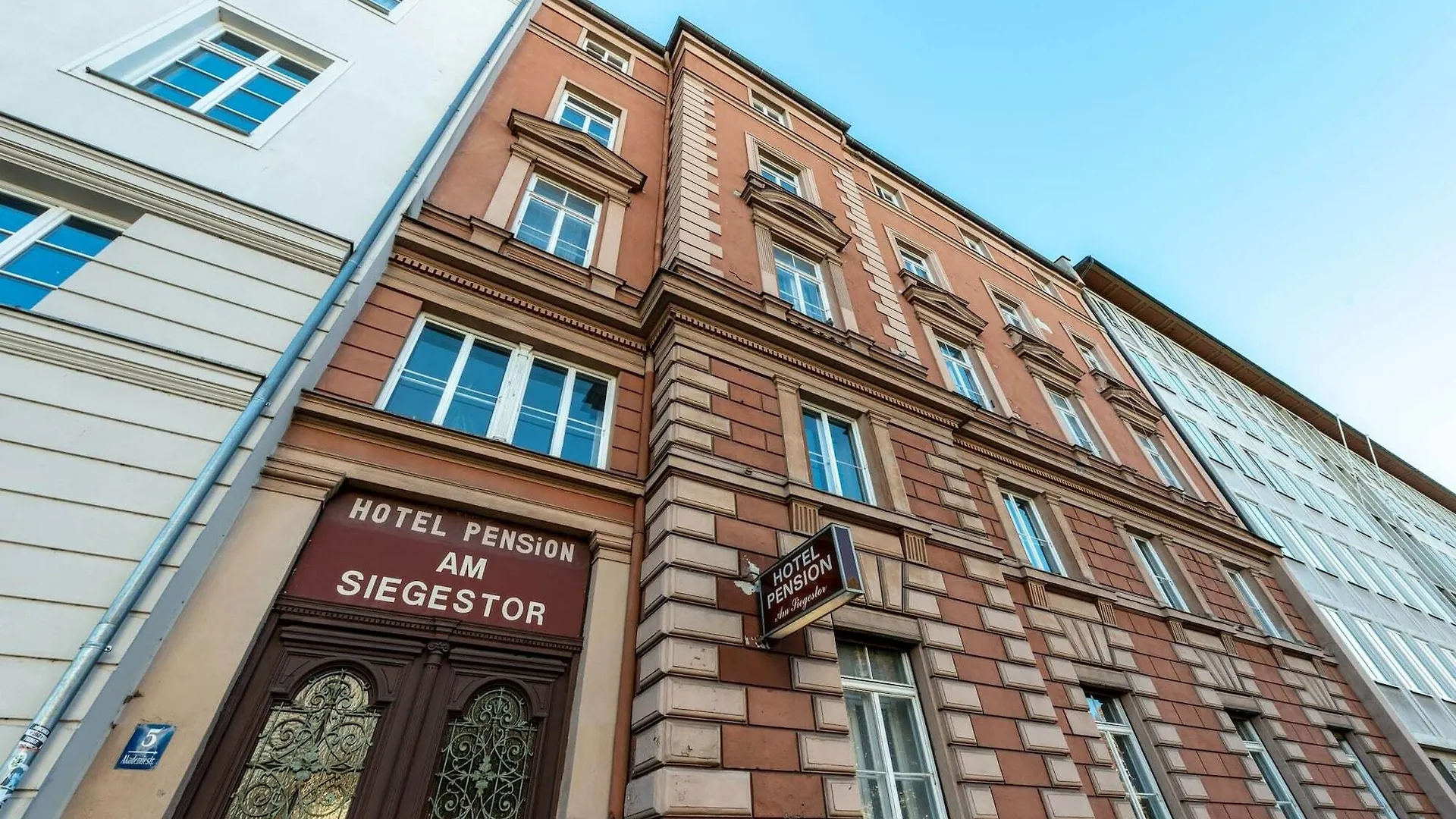 Hotel-Pension Am Siegestor Monaco di Baviera