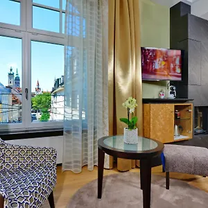 4* Hotel Torbräu